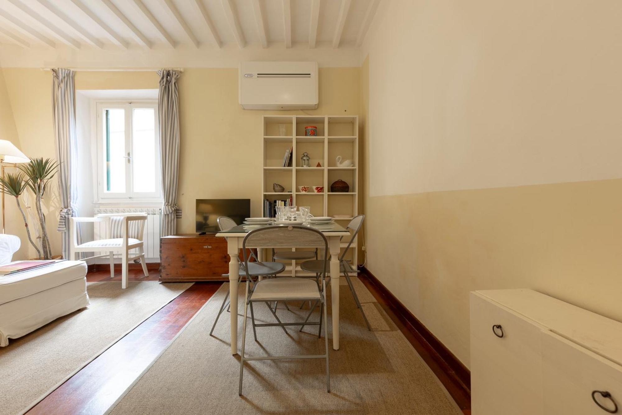 Sweet San Frediano Apartment Florenţa Exterior foto